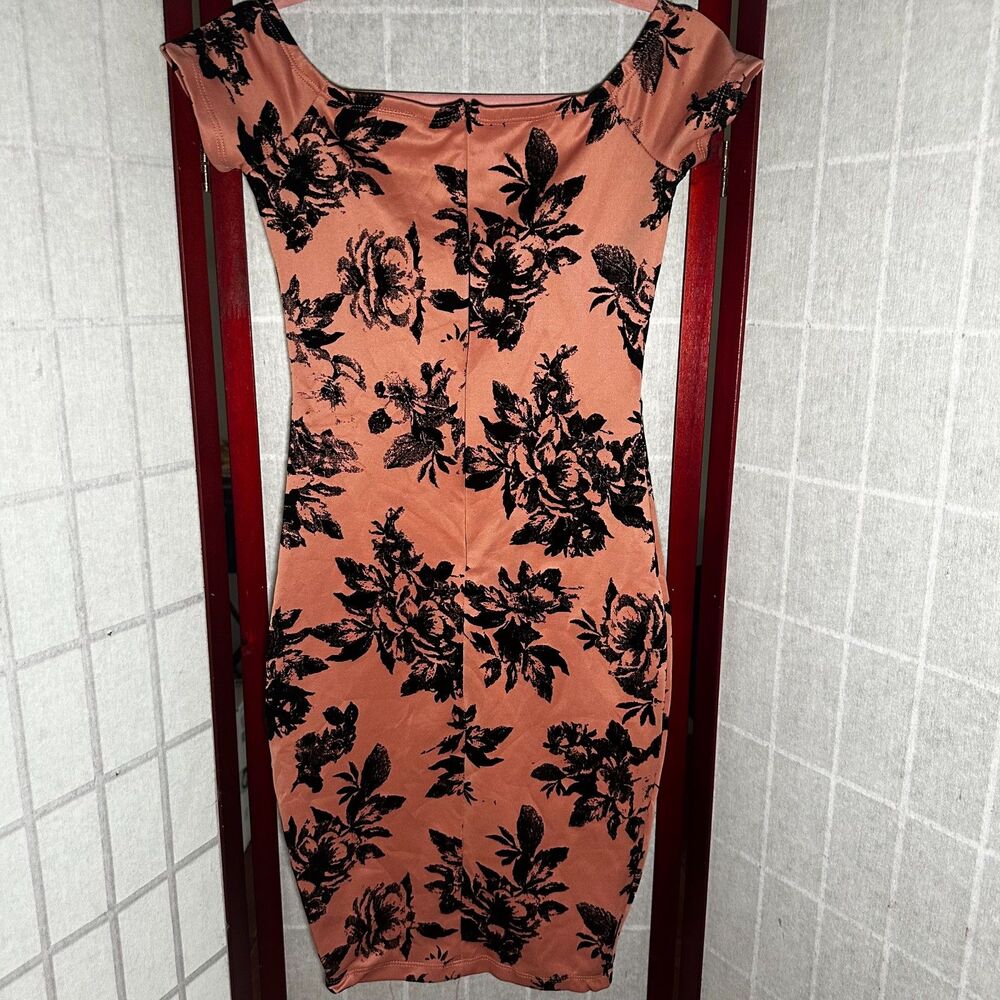 Privy Pink with faux shade black flower print midi dress size Small